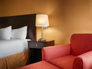 Best Western Heritage Inn Chattanooga Room photo